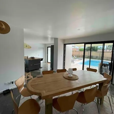 Confort Piscine Chauffee*/10km Contis Holiday home *