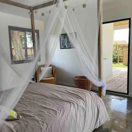 Holiday home Confort Piscine Chauffee*/10km Contis Lit-et-Mixe