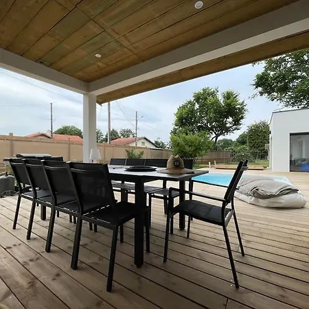 Confort Piscine Chauffee*/10km Contis Holiday home