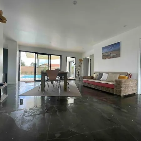 Confort Piscine Chauffee*/10km Contis Holiday home *