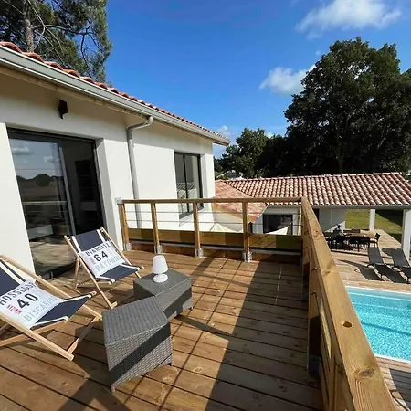 Confort Piscine Chauffee*/10km Contis Holiday home